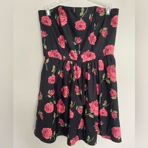 Forever 21 Pink and Black Rose Dress
